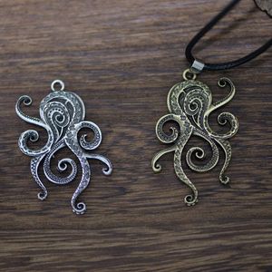 Colares de pingente 10pcs Norse Viking Colar Rune Knot Octopus para homens Talisman JewelryPendant