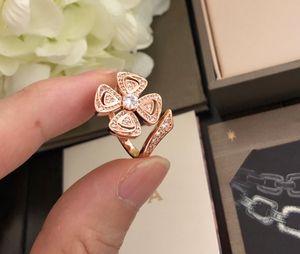 2023 Designer Luxury full diamond Ring Four-leaf Clover row Diamond opening ring female wedding gift Rose gold white gold no box