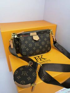 Women Shoulder Messenger Bags Lady Fashion Luxury Handbags Cross Body Famous Designer Hasp Removable Leather Straps Popular Female 2023 Purse Composite Backpak