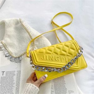 Billiga pl￥nb￶cker 60% rabatt p￥ R￶d Autumn Winter Fashion Sense Chain Single Shoulder Messenger Bag Leisure h￤rlig liten fyrkantig v￤ska