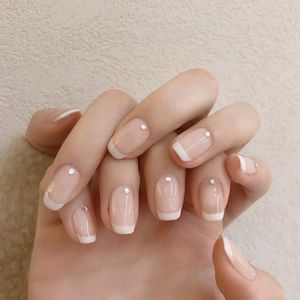 False Nails 24st French White Side Wearable Desgin Fake Short Simple Full Cover Tips Tryck på 230214