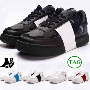 Platforma Casual Shoes Men Sneakers 7 Wysokiej jakości patchwork buty męskie