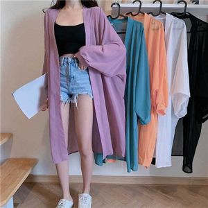 Utomhus T-shirts Summer Women Chiffon Beach Cardigan Sheer täcker badkläder Långa blusskjortor Kvinnliga toppar Loose Long Sun Protection Cardigan J230214