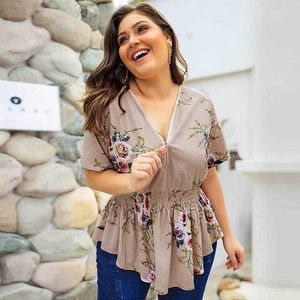 Women's Plus Size T-Shirt Summer Plus Size Blouse Women Elegant Boho Floral Blouse Shirt Women V-neck Short Sleeve Oversized Blouse Ladies 3XL 4XL 230215