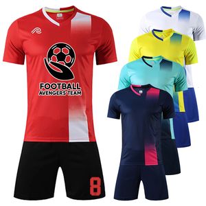 Utomhus T-shirts Men Football Jersey 100% Polyester Breattable Quick-Torry Personlig anpassad Soccer Set Football Match Training 230215