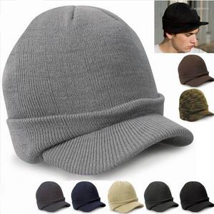 Basker män kvinnor vinter stickad baggy beanie mode hatt visir cap