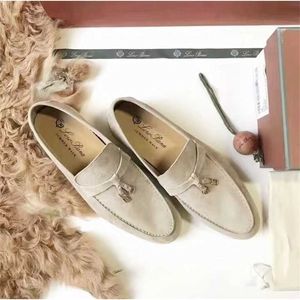 أحذية Desiner Loropiana عبر الإنترنت LP New Lefu Shoes Women ذات الأحذية ذات الأقدام الواحدة واحدة