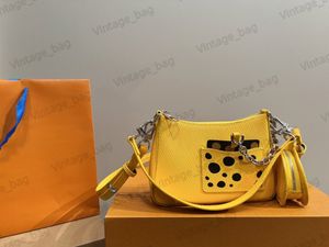 10a l väska axelväskor marellini x yayoi kusama kvinnliga handväskor designer tot pumpkin tagg silver kedja färgglad dot crossbody påse m20999