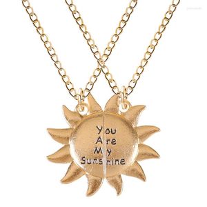 Anhänger Halsketten Vintage 2 Stück Set Damen Halskette Gravierte Buchstaben You Are My Sun Zinklegierung Kette Mode Party Schmuck Geschenk