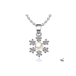 Naszyjniki wiszące Kryształowy naszyjnik perłowy Koreańskie modele modowe sier sier platowana biżuteria prosta kształt płatka śniegu Diamond Dostawa P