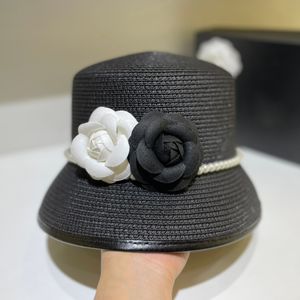 Designer Bucket Hat Womens Fashion Pearls Flowers Sticked Caps Luxury Mens Straw Visor Hats Casquette Bonnet Beanie Baseball Cap 2302152bf