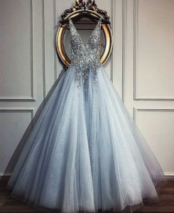 Novo vestido de noite de luxo A Line V pesco￧o lantejous de tule azul de tule longo