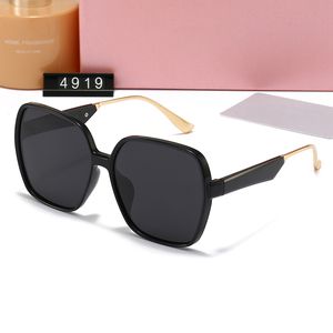 Neue luxuriöse polarisierte Sonnenbrille, Designer-Sonnenbrille, Damen- und Herren-Luxus-Sonnenbrille, für Reisen, sonnenfest, Adumbral, Strand-Sonnenbrille mit Box