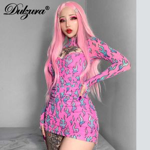 カジュアルドレスDulzura Flame Print Hollow Out Out Women Mini Dress Long Sleeve Gloves Drawstring Ruched Bodycon Sexy Streetwear Club Gothic AutumnT230210