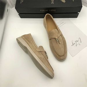 Designer Loropiana Charms Scarpe Primavera ed Estate 2023 Nuovo Lp Lefu Scarpe da Donna in Morbida Pelle Fannulloni Pedale Spesso Piatto Comodo Scarpe Singole NNAN