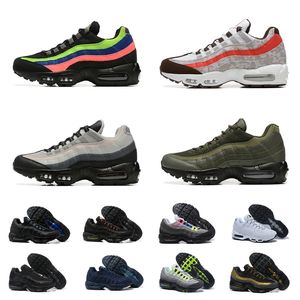 UNDEFEATED Max 95 Running Shoes Mens Ultra Air 95s Neon 20th Anniversary Triple Black White Sole Grey Blue Greedy Midnight Navy Outdoor Chaussures airmaxs Sneakers