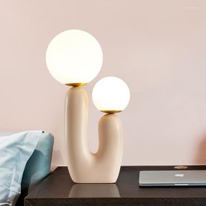 Table Lamps Post Modern Girl's Room Creative Art Living Designer Model Study Personality Bedroom Bedside Lamp