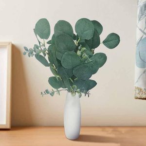 Decorative Flowers Artificial Plants Eucalyptus Leaf Greenery Holiday Greens Garden Vase Home Christmas Wedding Decoration Fake