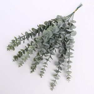 Decorative Flowers 10Pcs Artificial Stems Eucalyptus Leaves Plants Bouquet Indoor Props Branch Christmas Wedding Party Home Decoration