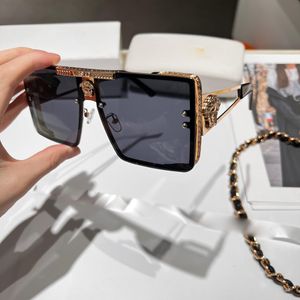 Роскошные дизайнерские солнцезащитные очки Мужчины Женщины Уличные ветрозащитные очки PC Frame Fashion Classic Lady2023