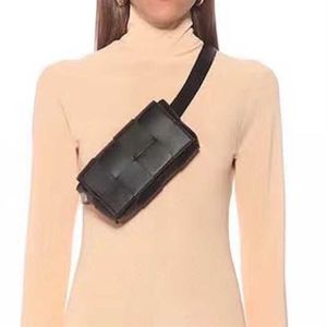 Nya Luxurys väver handväskor Kvinnor Designer Midjeväska Fanny Packar Kvinnors berömda bröstväska Handväska Lady Clutch Shoulder Bags PU288Z