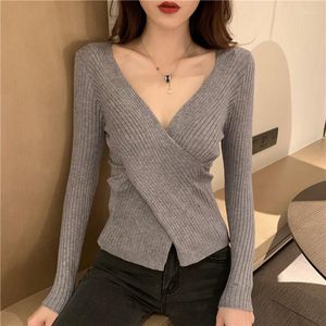 Suéteres masculinos Moda coreana Irregular Side Woman Woman Cross V pescoço de manga comprida Mulheres Mulheres cor de malha sólida caça feminina