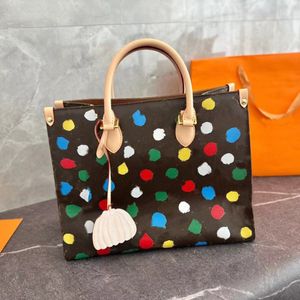 Luxury Designer Fashion Women Shopping Bag Tote Woman Handbag Purse Shoulder Flower Printed Embossed Graffiti
