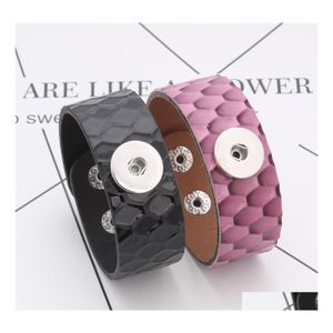 Charm Bilezikler 18mm Snap Düğme Takı Üç Tons Alaşım Takımları Zanaat Snaps Wrap Bangles Deri Brelet Bırak Teslimat DH8XB