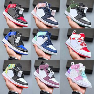 2023 Infants 1s Jumpman 1 Scarpe da basket per bambini Toddler Pine Green Game Royal Obsidian Chicago Bred Athletic Sneakers Multi-Color Tie-Dye Outdoor Eur 24-35