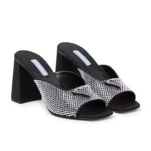 Pantofole muli 2023 scarpe da donna scivoli con tacchi alti scarpe calzature di fabbrica di rondini vera seta grosso blocco bloccato