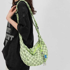 Torby na ramię ins Tide Brand Osobowość Styl narzędzi Bubble Plaid Girl Student Messenger Bag harajuku torba na ramię kobietę 0216/23