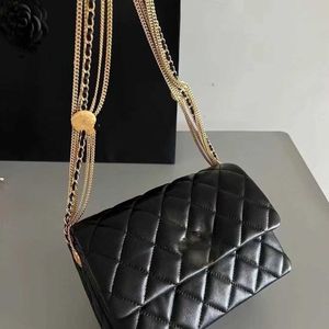 Luxury Designer Väskor Handväska axel crossbody väska tote 2023 Ny guldmyntkedja fårskinn eller sammet rhombus ensamstående kvinnors popväskor grossistfabrik direktförsäljning