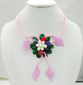 Girocollo Incredibile.Bellissimo!Collana di fiori di conchiglia di mare naturale.(L'ultimo) 18