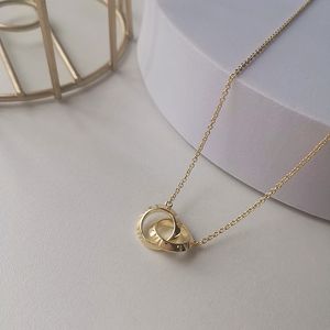 Herren-Halskette mit Herz-Gold-Anhänger, Choker-Anhänger, Doppelring-Verbindung, 18 Karat, Designer-Feinschmuck, hart, Medaillon, Liebe, Damen, Herren, Paar, Mode, Valentinstag, Party, Hochzeit