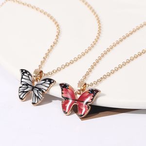 Fashion Blue Purple Butterfly Pendant Designer Necklace Woman Alloy Enamel Necklaces Pendants Gold Chain for Women Fashion Jewelry Chokers Accessories Gift