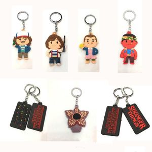 Andere Spielzeuge 2022The New Stranger Things Schlüsselanhänger Long Hair Eleven Short Figure Pendant Piranha Drop Delivery Dhgwh