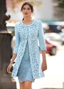 Elegant Sheath Mother Of The Bride Dresses Suits Long Jacket Flowers Applique 2 Pieces Knee Length Wedding Guest Gowns Half Sleeves Light Sky Blue Party Evening Dress