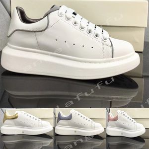 Designer Shoes red bottom Casual shoe Sneakers below NEW 2023 Low Cut Suede spike For Men and Women Luxury Party Wedding crystal Leather Sneaker Shoes