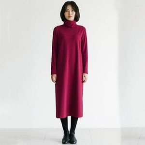 Lässige Kleider Herbst und Winter 2023 Koreanische Frauen Baumwolle verdicken Kleid Rollkragen Langarm -