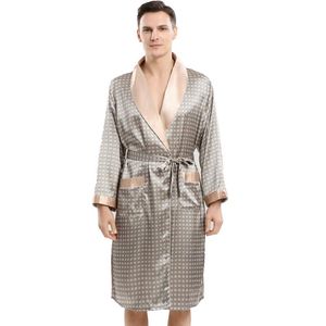 Erkekler Placesges Çin tarzı en iyi kıyafetler 2023 Yaz İpek Erkekler Pijama Robe Home Casual Kimono Uzun Erkek Elbise Parti Batnap