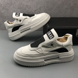 Klädstil europeisk bröllopsfest skor mode klassisk plattform canvascasual sneakers runda tå tjock botten företag 2760