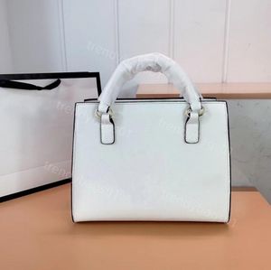 Tasarımcı Crossbody Bags Kadın Çanta Omuz Çantası Lady Cüzdan Moda Çıngırak Pekalı Elmas Tavalar Çanta Çantalar Tasarımcı Kadın Çantalar