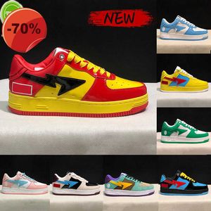 Zapatos de vestir Low 2023Sta Apes zapatos casuales hombres mujeres Nigo Teal Brown Comics amarillo rojo Charol Negro triple blanco azul Pintura beige gamuza Pastel Rosa