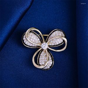 Brooches Fresh Lovely Lilac Cubic Zirconia For Women Men Suit Dress Enamel Pins Accessories Jewelry Luxury Flower Broche Luxe