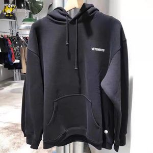 Mens Hoodies Moletons Mantenha Quente Vetements Homens Mulher Vintage Roupas Carta Sinal Outono Inverno Cordão Clássico VTM Casual 230216