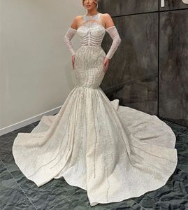 Luxury Mermaid Wedding Dresses Long Sleeves Halter 3D Lace Appliques Sequins Beaded Diamond Floor Length Trumpet Train Plus Size Elegant Bridal Gowns abiti da sposa