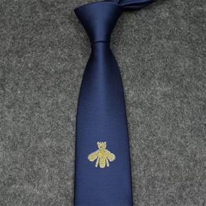 2023 New Men Ties Fashion Silk Tie 100 ٪ Designer Necktie Jacquard الكلاسيكية المنسوجة المصنوعة يدويًا للرجال الزفاف غير الرسمي والرقبة التجارية مع الصندوق الأصلي 881