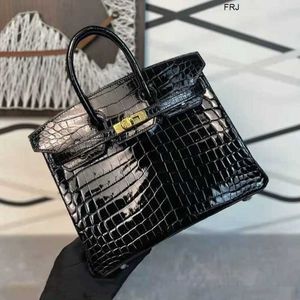Designer Bags Birkin Handbags Herme Genuine Leather Crocodile Pattern for Women 2023 New Fashion Commuter Handheld Womens Versatile One Shou