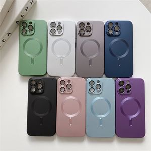 Capas de telefone magnéticas para iPhone 14 13 12 11 Pro Max Magsafe Capas de TPU de cor sólida suportam proteção de câmera de carregamento sem fio em saco OPP