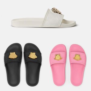 Lyx Designer Slide Tofflor Sommarsandaler Herr Strand Inomhus Flat Flip Flops Läder Dam Dam Mode Klassiska Skor Dam Storlek 35-45 med box dammpåse